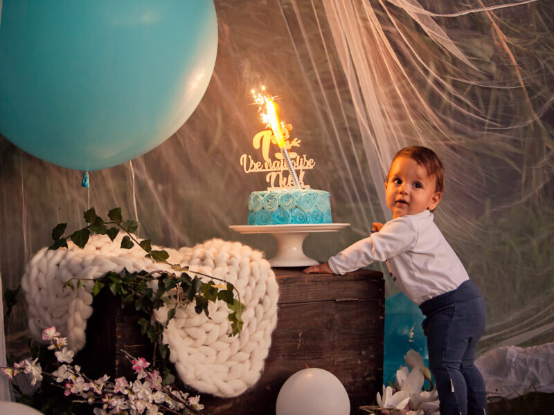 Fotografiranje prvega rojstnega dne - CAKE SMASH